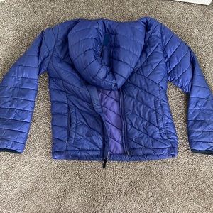 Purple winter coat from columbia size small (8)